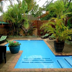 Bhangazi Lodge Bed & Breakfast
